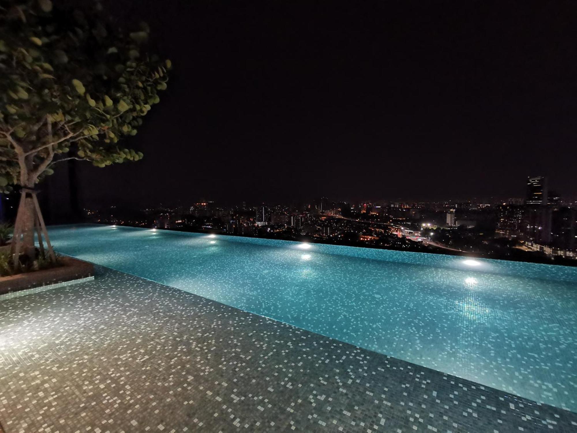 Expressionz Designer Suites Host By Aurora Premium Stay Kuala Lumpur Exterior foto