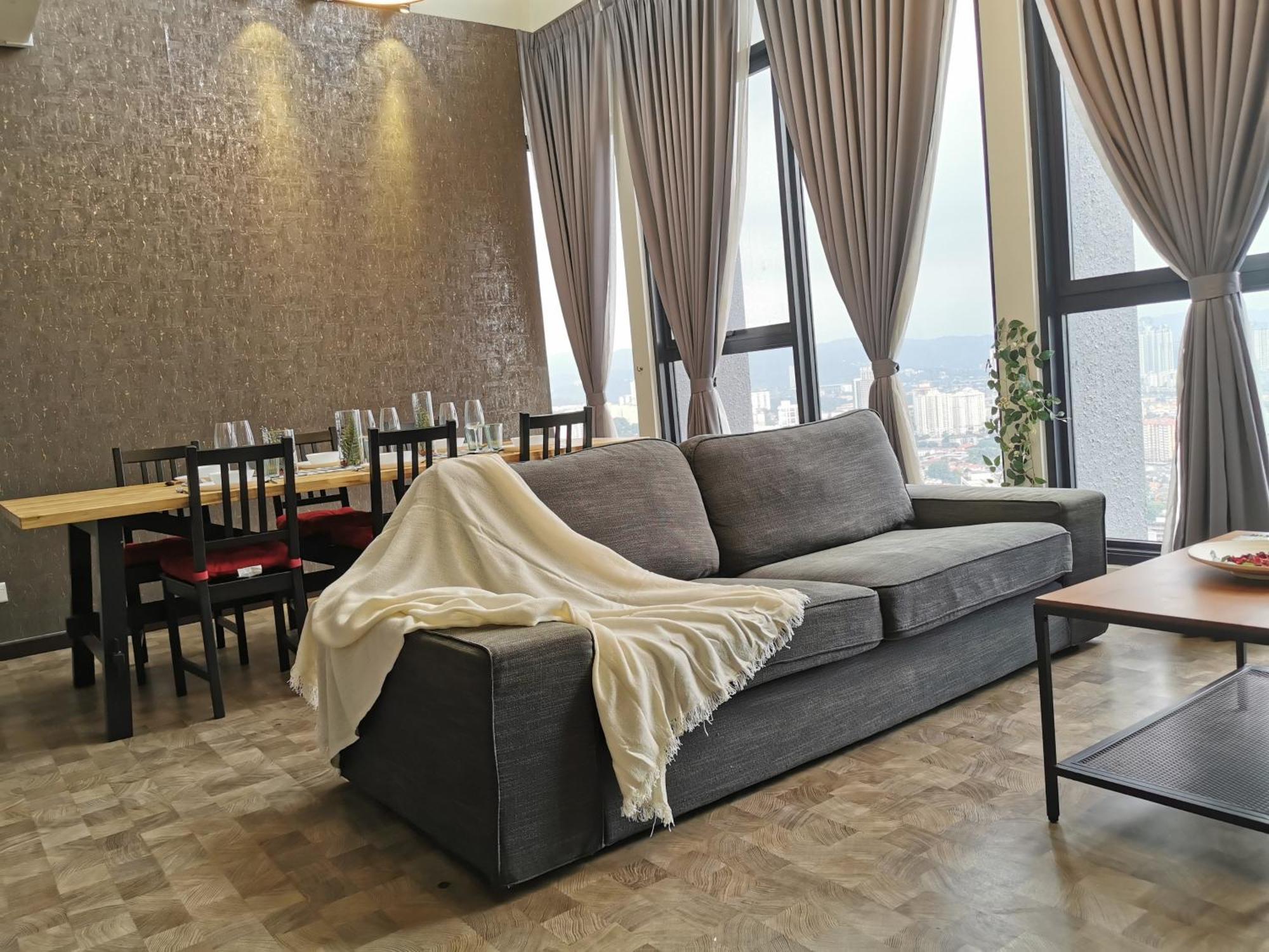 Expressionz Designer Suites Host By Aurora Premium Stay Kuala Lumpur Exterior foto